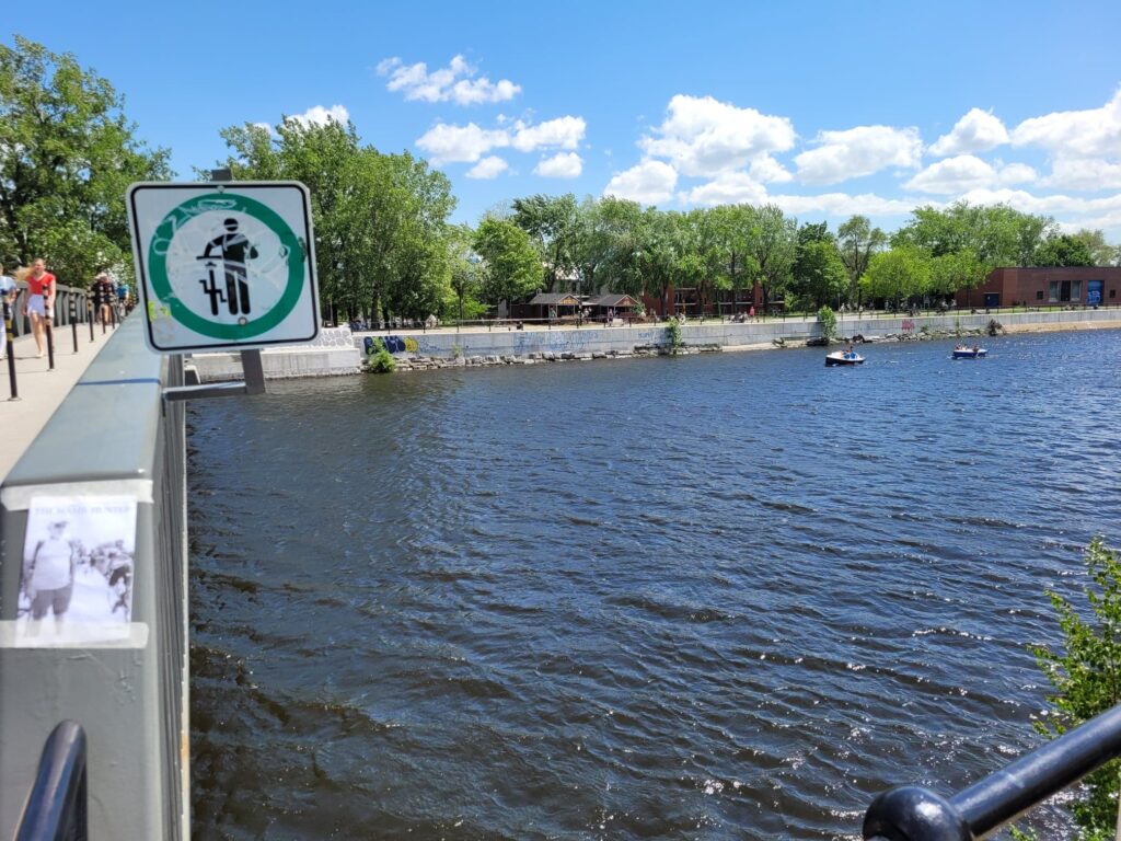 Une vue du Canal de Lachine, à Montréal